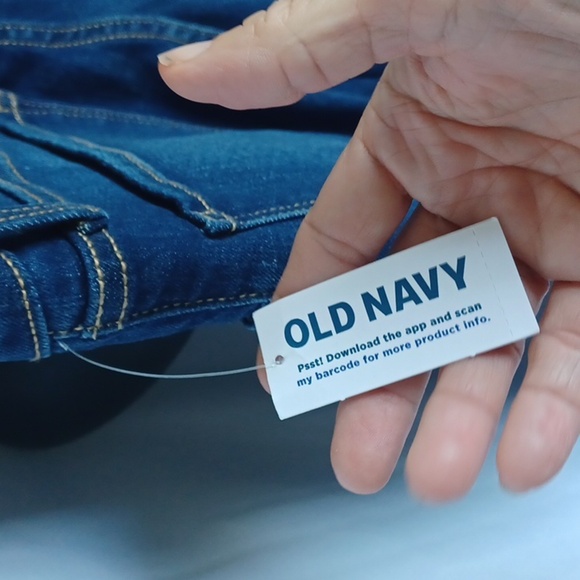 NWT Old Navy Maternity Jeans Straight Leg - Picture 4 of 5